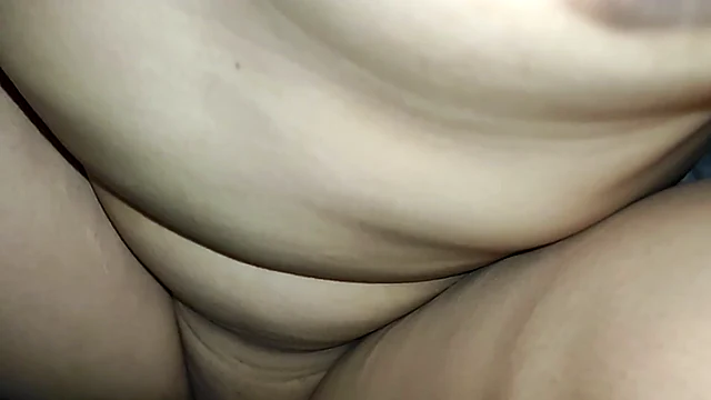ANAL MESTIZA PINAY, REAL first TIMER Mia Khulafo